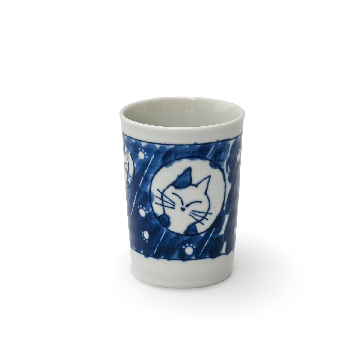 The Adorable Cat 4 Tea Cup is a blue and white Mino-ware ceramic cup from Gifu Prefecture, featuring a simple cat face design. Holds 180ml (6oz.).