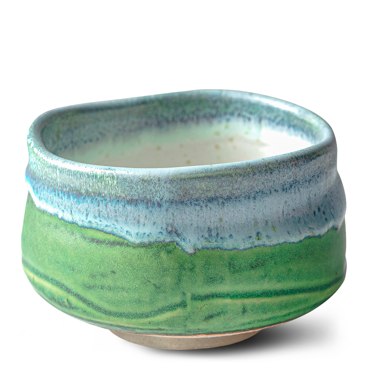 The Iguchi Deep Sea Clay Matcha Bowl features a wide brim and smooth texture in green and blue, reflecting the fine craftsmanship of Minoyaki pottery.