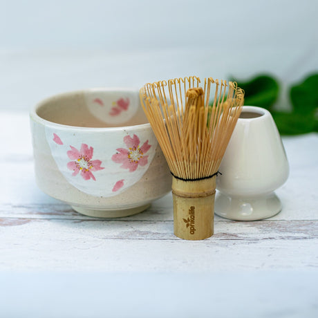 Beige Flowers Matcha Set