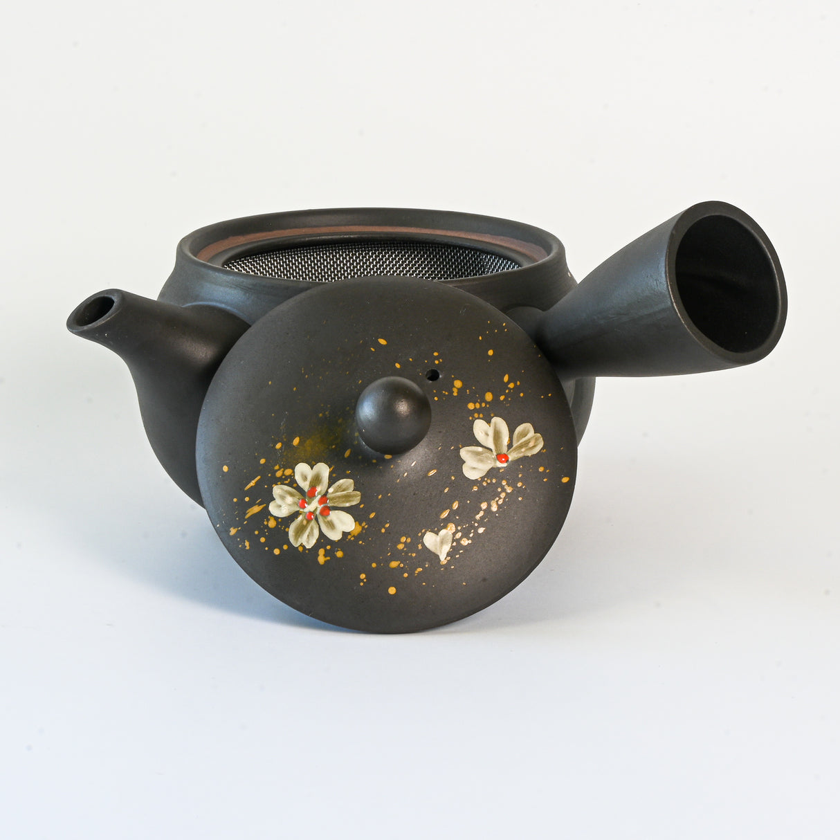 Handmade Dark Brown Floral Kyusu Teapot: Japanese Loose Leaf Tea Strainer (13 fl oz/380ml)
