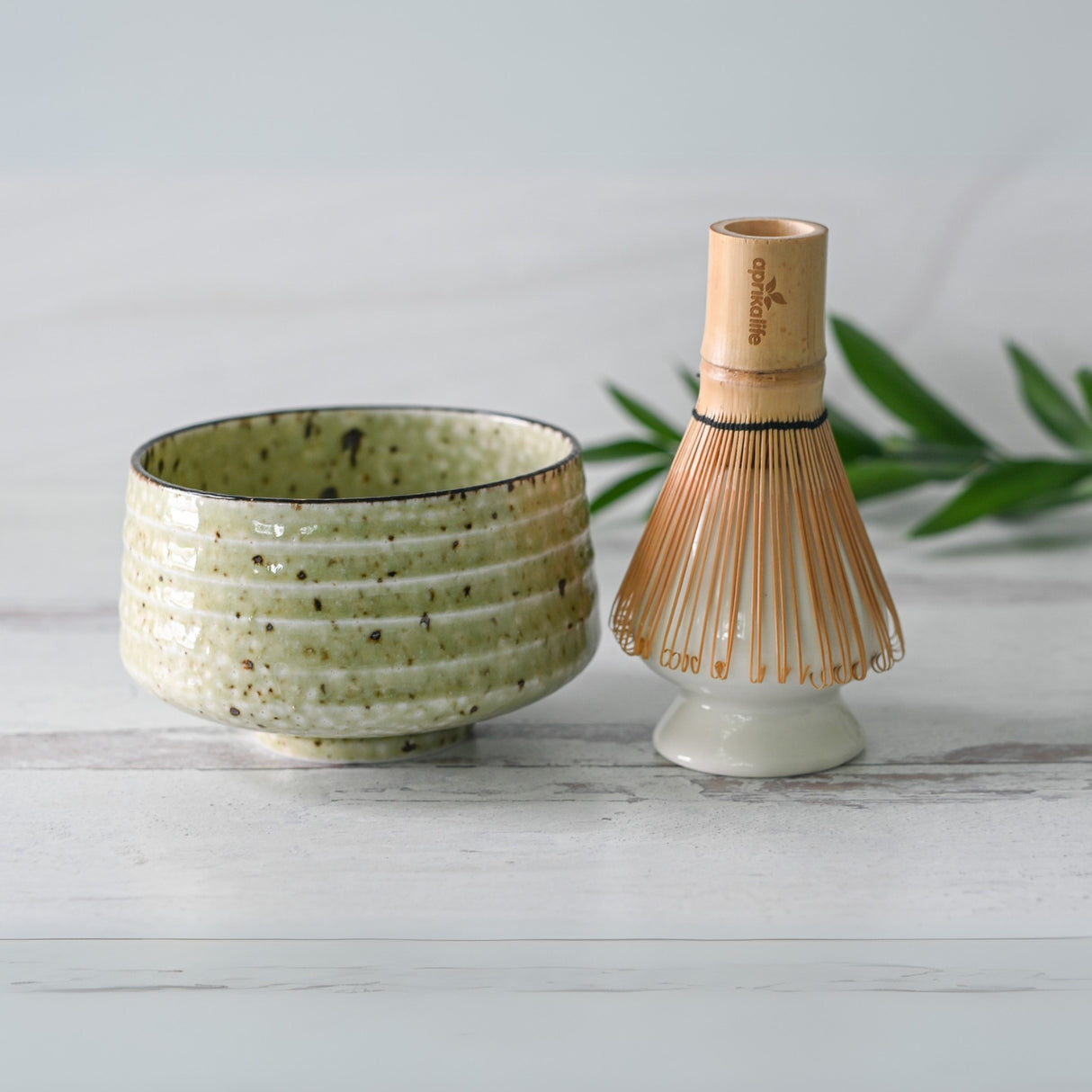 Kaneni White Matcha Bowl