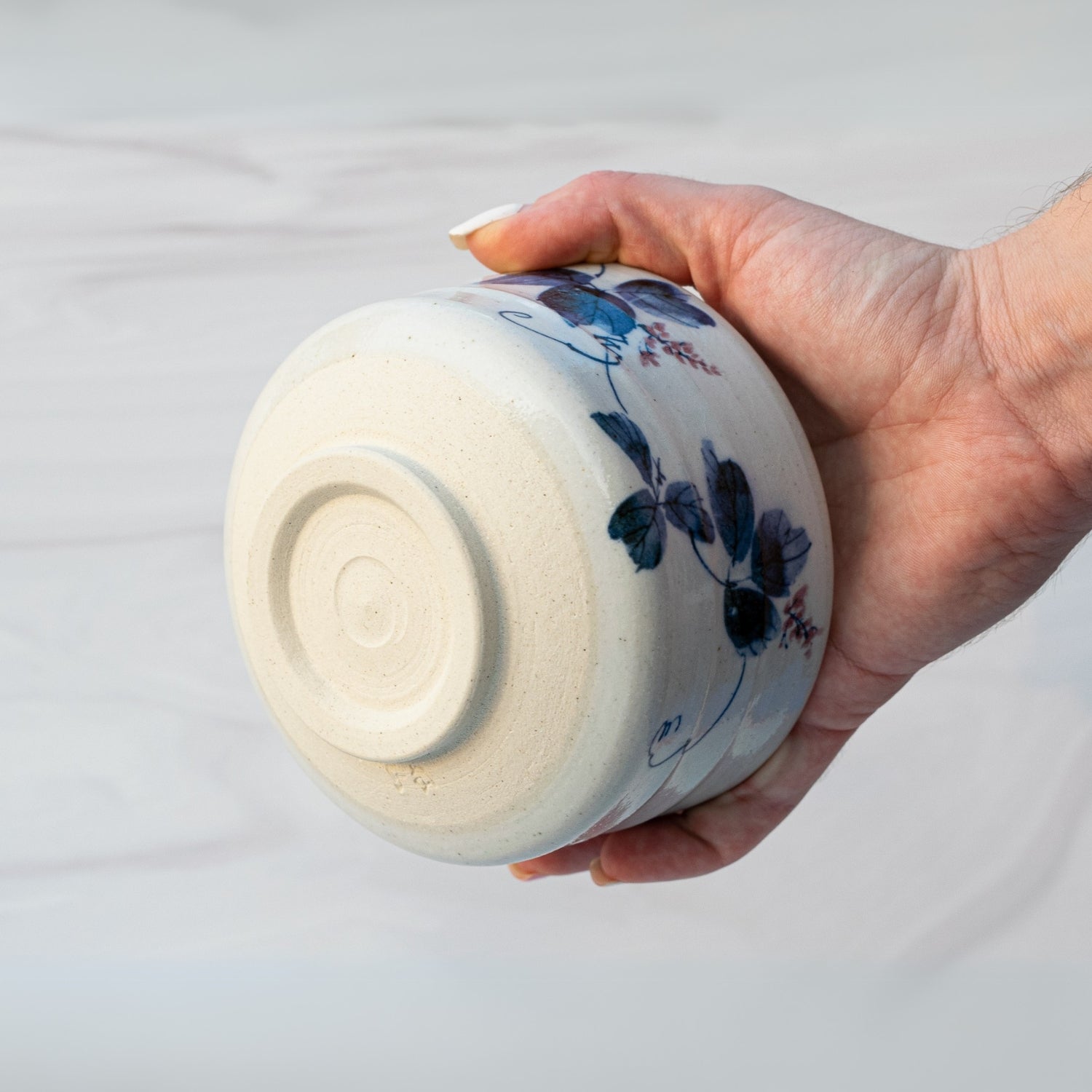 White Clay Kudzu Flowers Matcha Bowl – Aprika Life