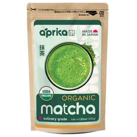 A brown pouch labeled "FREE Japanese Matcha Green Tea Powder - 3.5 oz/100g" is shown alongside a top view of vibrant green matcha powder in a bowl.