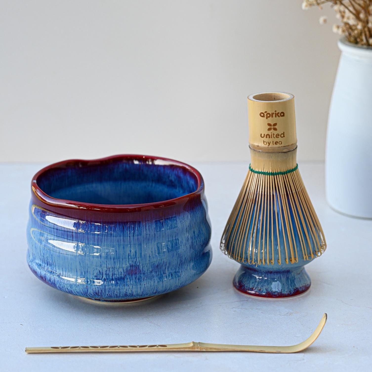 Ceramic Matcha Tea Set – Handcrafted Bowl Bamboo Whisk Whisk Holder & Chashaku Spoon – Complete Matcha Kit