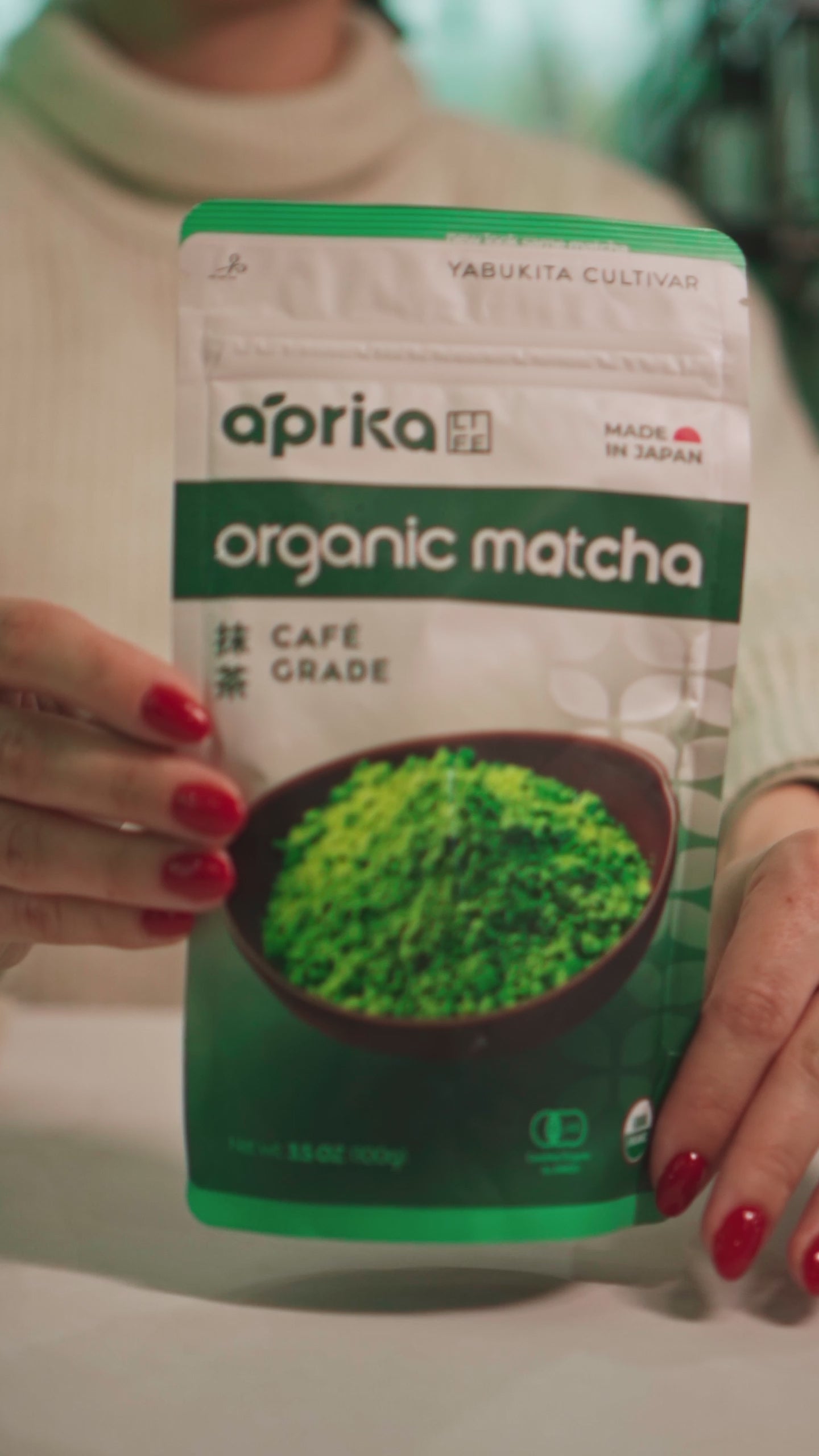 Organic Japanese Matcha Green Tea Powder | Aprika Life